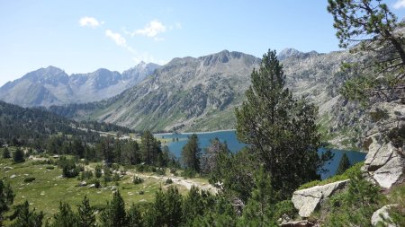 Lac d’Aubert dans la montée vers le col du même nom