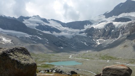 Le lac sans nom, Petite Ciamarella, glacier des Evettes