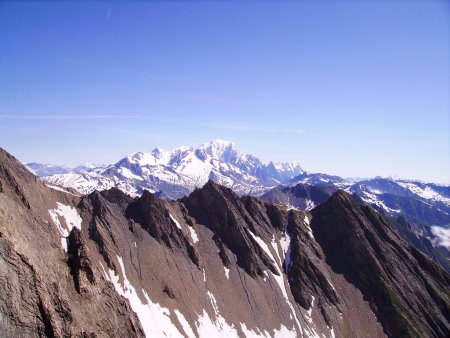 Massif du Mont-Blanc et pointe de Leisette