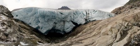 Le glacier d’Aletsch, vue en coupe !
