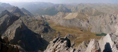 Les lacs de Roburent et de l’Orrenaye— Fin août, l’alpage est déjà jauni