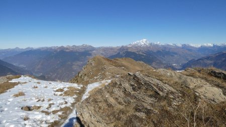 Descente face au Mont Blanc.