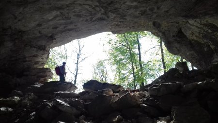 La Grotte des Pouliches