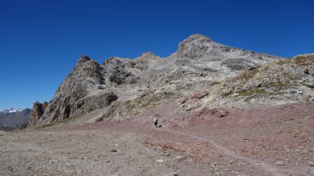 Le Massif du Grand Galibier avec ses deux sommets vu du col Termier
