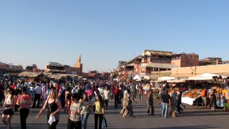Marrakech : la place Jemaa el Fna