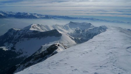 Vue sur le secteur de Chaudun : Pic de Gleize - sommet du Chamois.