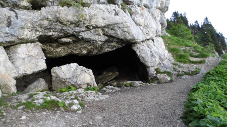Trou du Glaz (grotte)