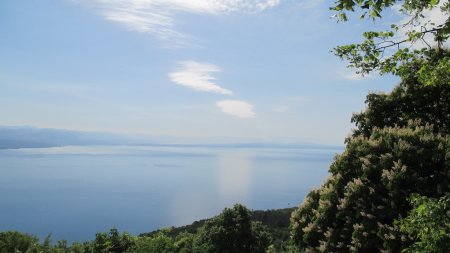 Baie de Rijeka et effets de nuages.