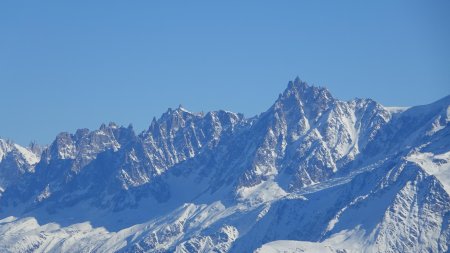 Aiguilles de Chamonix, Aiguille du Plan, Aiguille du Midi.