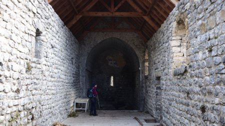 Arrivée au hameau de Vière, et son ancienne chapelle