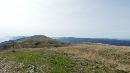 Vue en direction du sud des Monts Jura