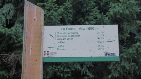 Panneau la Rotte, direction Mont de la Guerre (sentier)