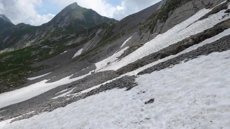 Vers le lac du Mont Charvin (Juin 2017)