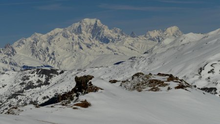 Petit zoom sur Mont Blanc et Grandes Jorasses.