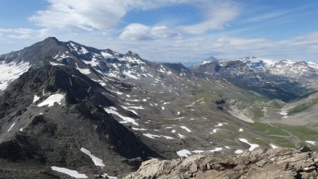 Panorama (7/8). Glaciers de la Vanoise, Dent Parrachée, Pointe de la Sana, ...