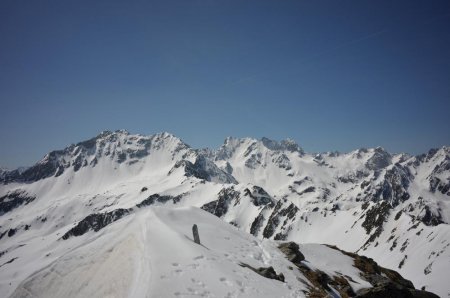 Du sommet, vue sur le Grand Miceau et le Pic du Frène 