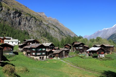 Village Suisse
