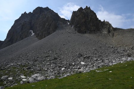 Monte Baueria depuis la bifurcation des GRP
