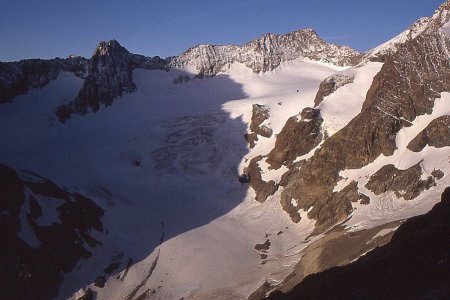 Lglacier du Sélé et la Pointe des Boeufs Rouges (3515m)