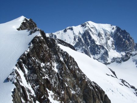les Dômes de Miage et le Mont Blanc