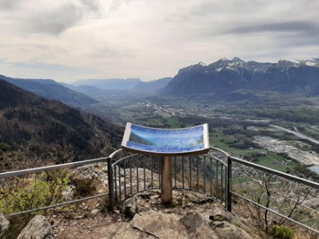 La vue sur la Combe de Savoie depuis l’Observatoire