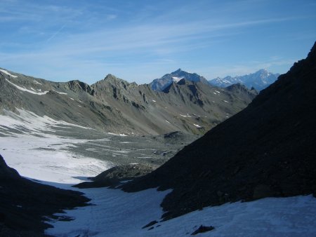 Col  et glacier des Barmes de l’Ours.