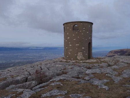 La tour Bastian.