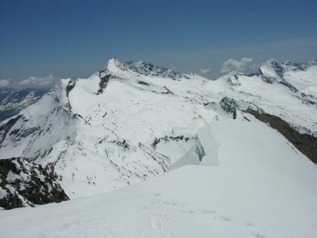 Et on commence l’énumération des splendides points de vue du sommet : les Levanna ...