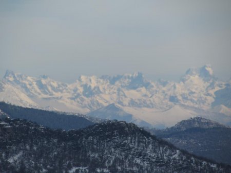 zoom sur les Alpes
