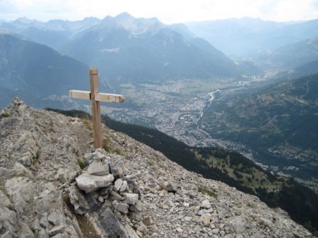 Vue sur Briançon depuis la Croix des Cimes