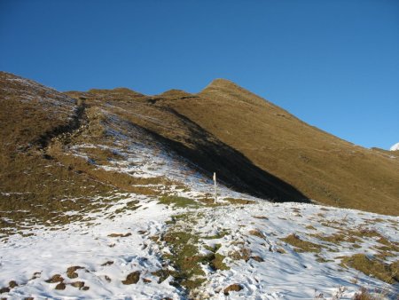 Le Col (alt. 1.885 m) séparant Le Roc des Tours de l’Aiguille Verte