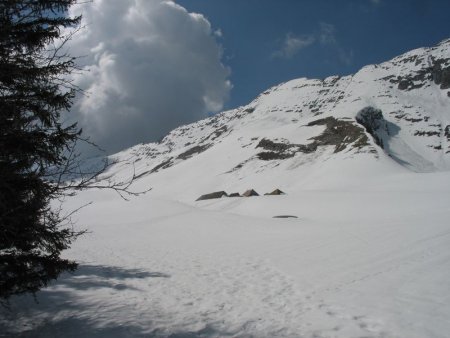 Chalet des Arbets (alt. 1.530 m) - Dent d’Arclusaz
