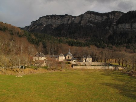 Le monastère de Chalais.