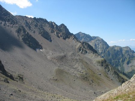 Pointe des Excellences  (2.638 m) vue du Col 