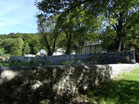 Monastère de Chalais