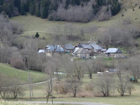 Le village de Nécuidet