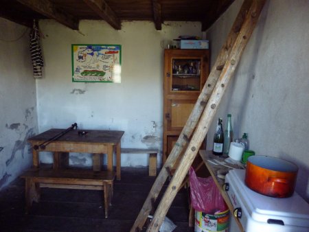 L’intérieur de la cabane.