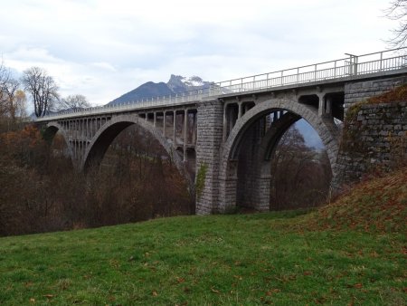 Grand pont de Seythenex