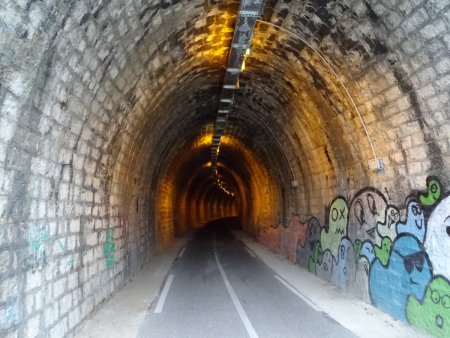 Tunnel de la piste cyclable