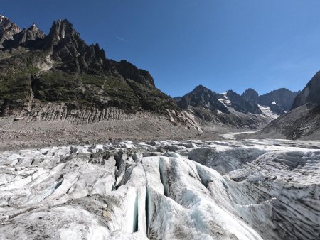 Vue vers le glacier de Leschaux