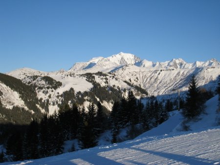 Vue sur Mont Blanc du Mont Rond