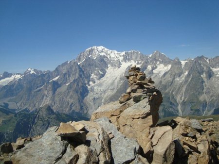 Mont Blanc et cairn sommital