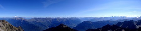 Panoramique du Mont Blanc aux Ecrins.