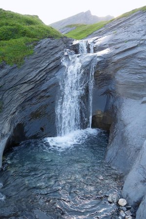 Petite cascade sur le ruisseau de Teppié.