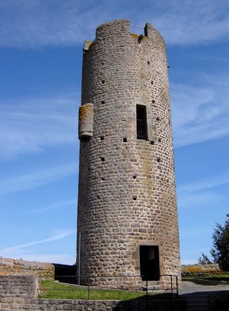 La tour de Chambles.