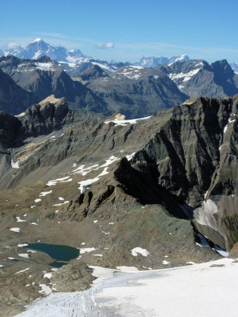 Du glacier des sources de l’Isère au massif du Mont-Blanc, en passant par l’Italie