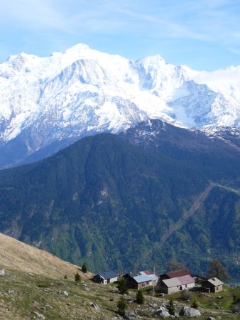 Chalets de Varan et Mont-Blanc.
