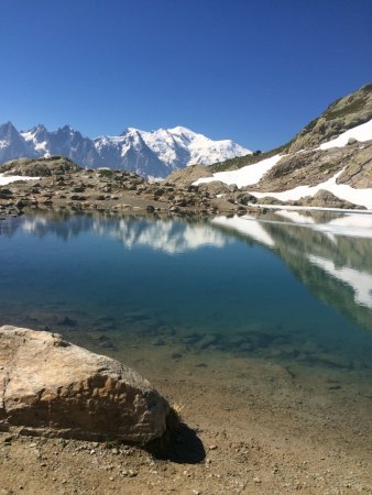 Lac blanc avec le Mont Blanc et son reflet