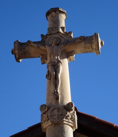 Croix du village.