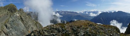 Panorama avec Grandes Rousses et hauts sommets depuis la Meije jusqu’à la Roche de la Muzelle.